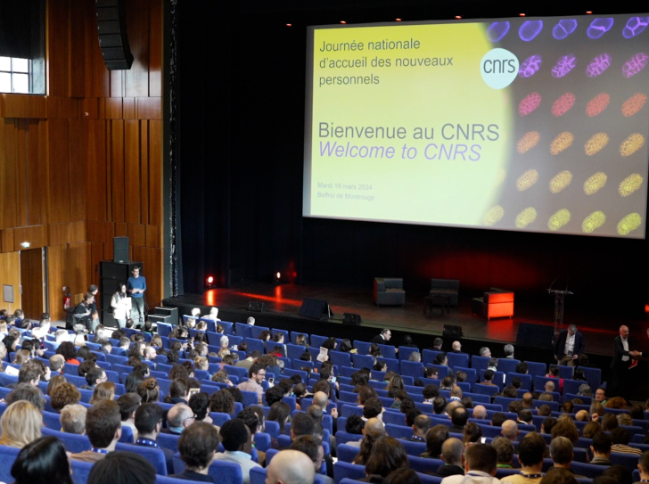 salle de la plénière lors de la journée des nouveaux entrants du CNRS