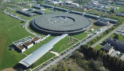 Vue aérienne du synchrotron Soleil