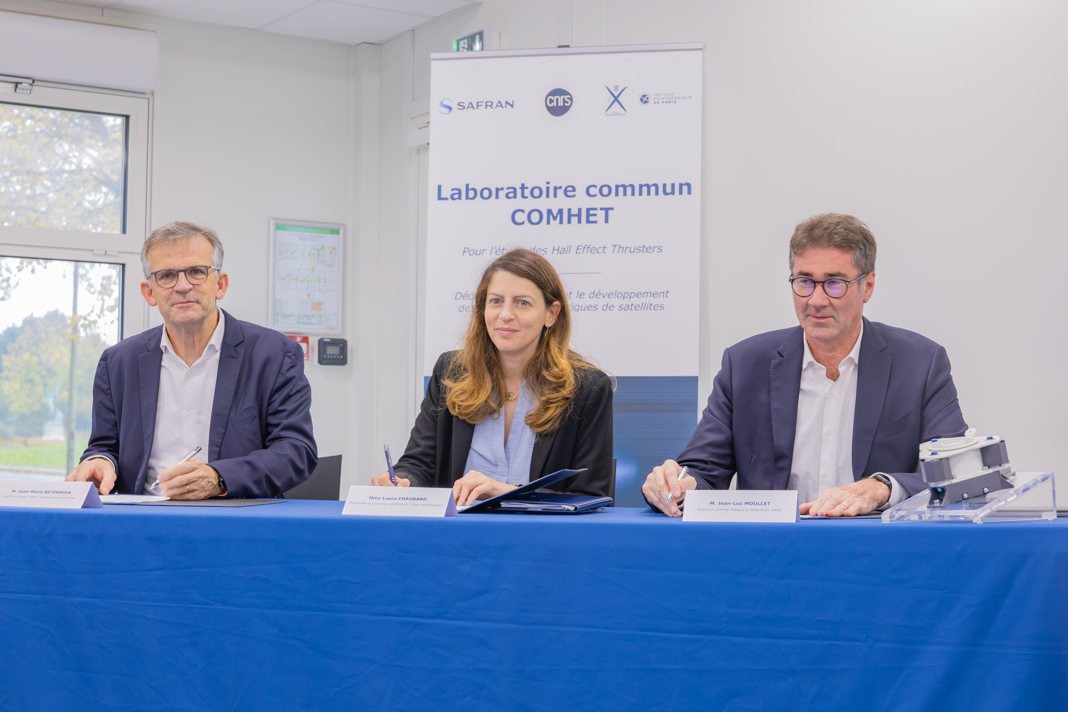 COMHET : à la conquête des propulseurs spatiaux de demain | CNRS