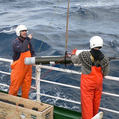 Robots aid better understanding of phytoplankton blooms