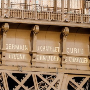 Visualisation of the 72 names of female scientists on the Eiffel Tower